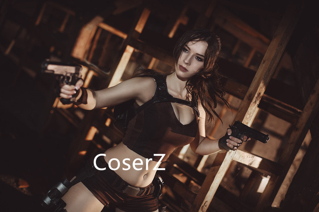 Cosplayers Valerie Perez dressed as Lara Croft of 'Tomb Raider' and... News Photo - Getty Images